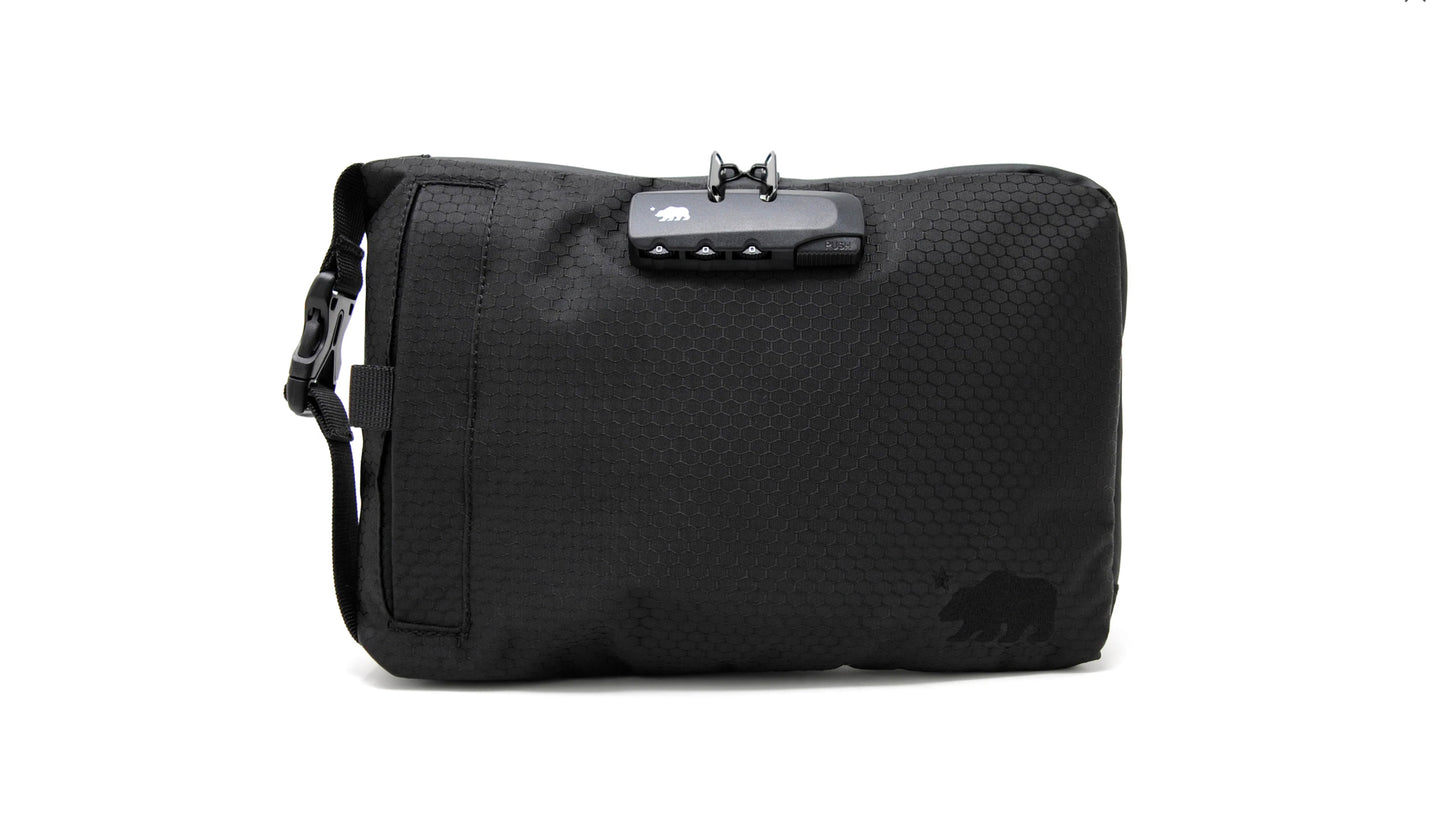 Cali Combo Pouch 10X7 - Black with Black Logo